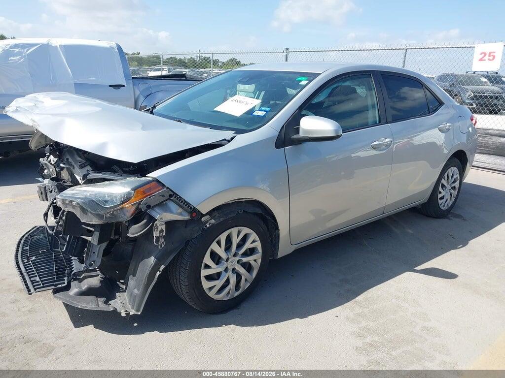 5YFBURHE4JP833471 2018 TOYOTA COROLLA photo no. 2