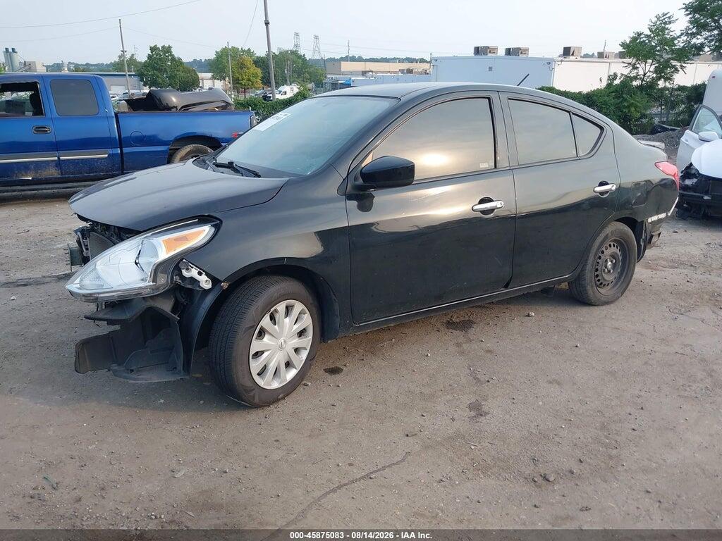 3N1CN7AP1KL877835 2019 NISSAN VERSA photo no. 2