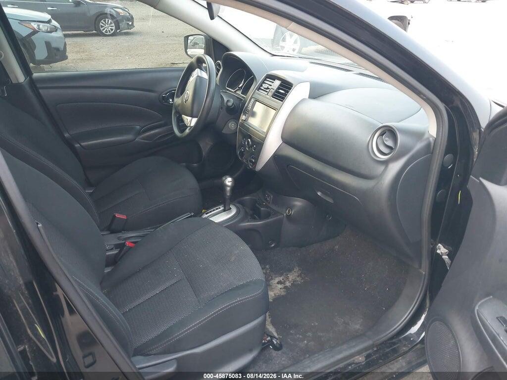 3N1CN7AP1KL877835 2019 NISSAN VERSA photo no. 5