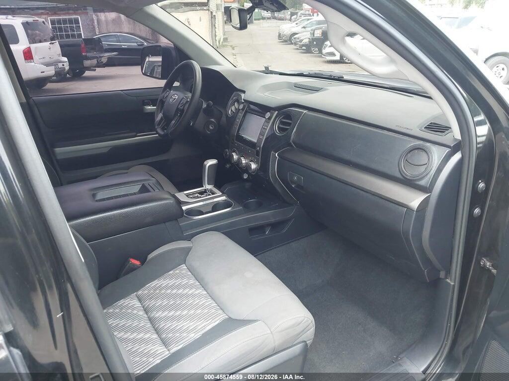 5TFDY5F14KX818655 2019 TOYOTA TUNDRA photo no. 5