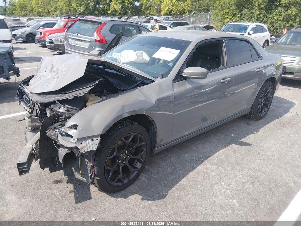 2C3CCABG8KH654140 2019 CHRYSLER 300 photo no. 2