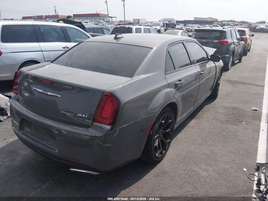 2C3CCABG8KH654140 2019 CHRYSLER 300 photo no. 4