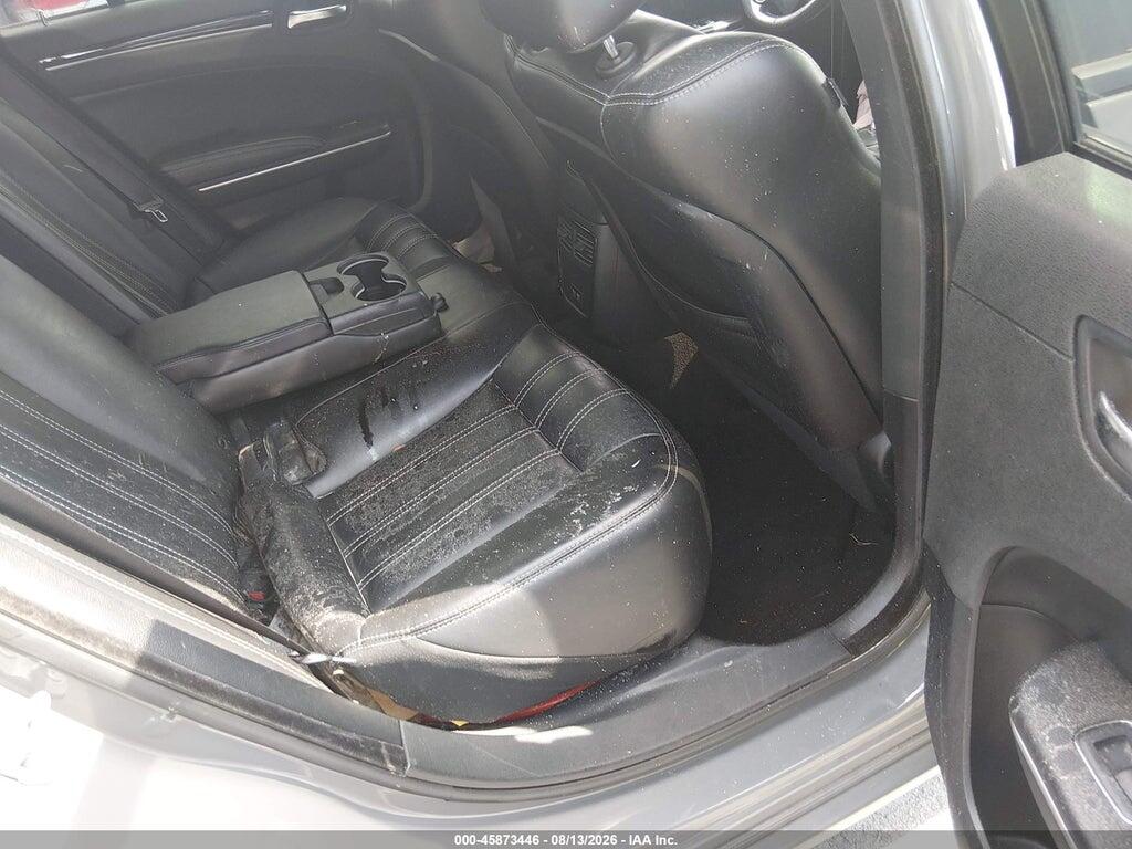 2C3CCABG8KH654140 2019 CHRYSLER 300 photo no. 8