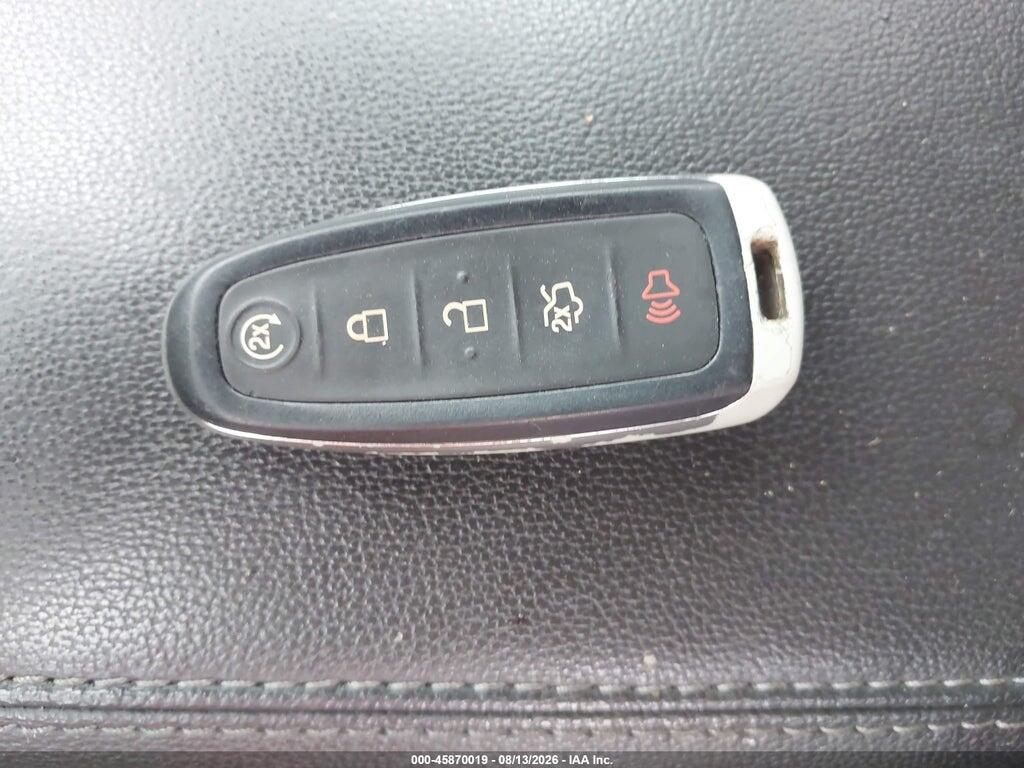1FMCU9GD0KUC48061 2019 FORD ESCAPE photo no. 11