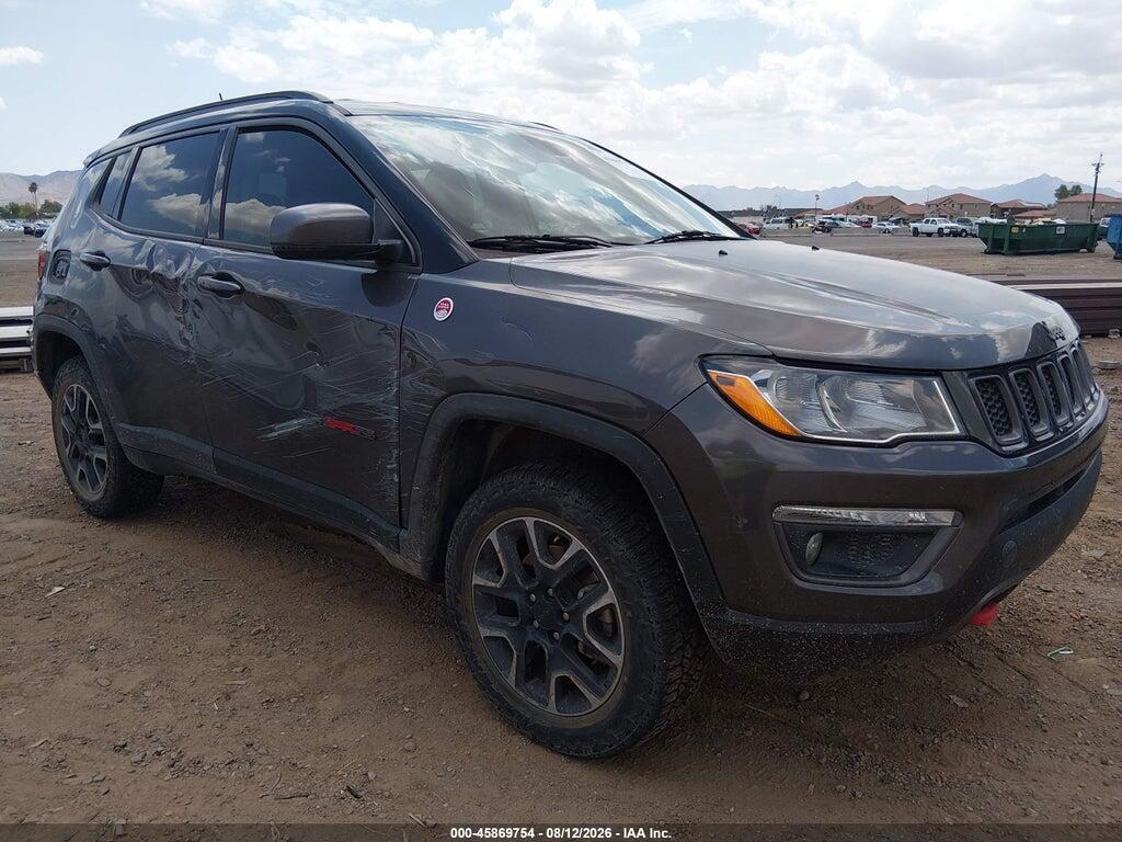 3C4NJDDB6KT618113 2019 JEEP COMPASS photo no. 1