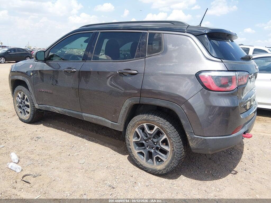 3C4NJDDB6KT618113 2019 JEEP COMPASS photo no. 3