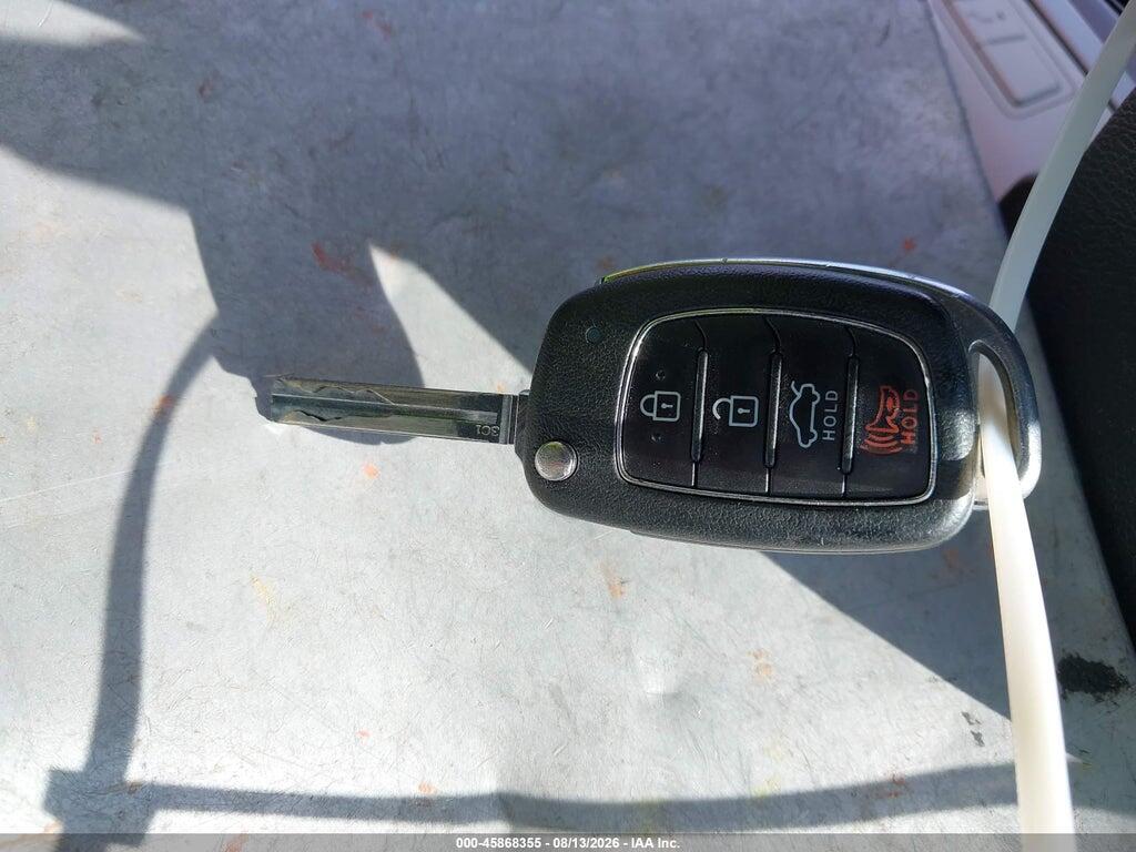 5NPE24AF8KH760810 2019 HYUNDAI SONATA photo no. 11