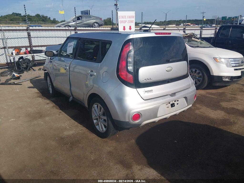 KNDJP3A55K7698319 2019 KIA SOUL photo no. 3