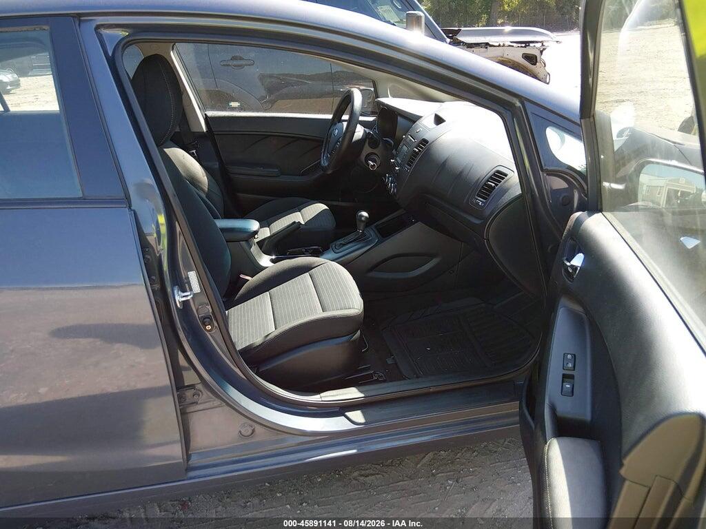 KNAFX4A61G5594575 2016 KIA FORTE photo no. 5