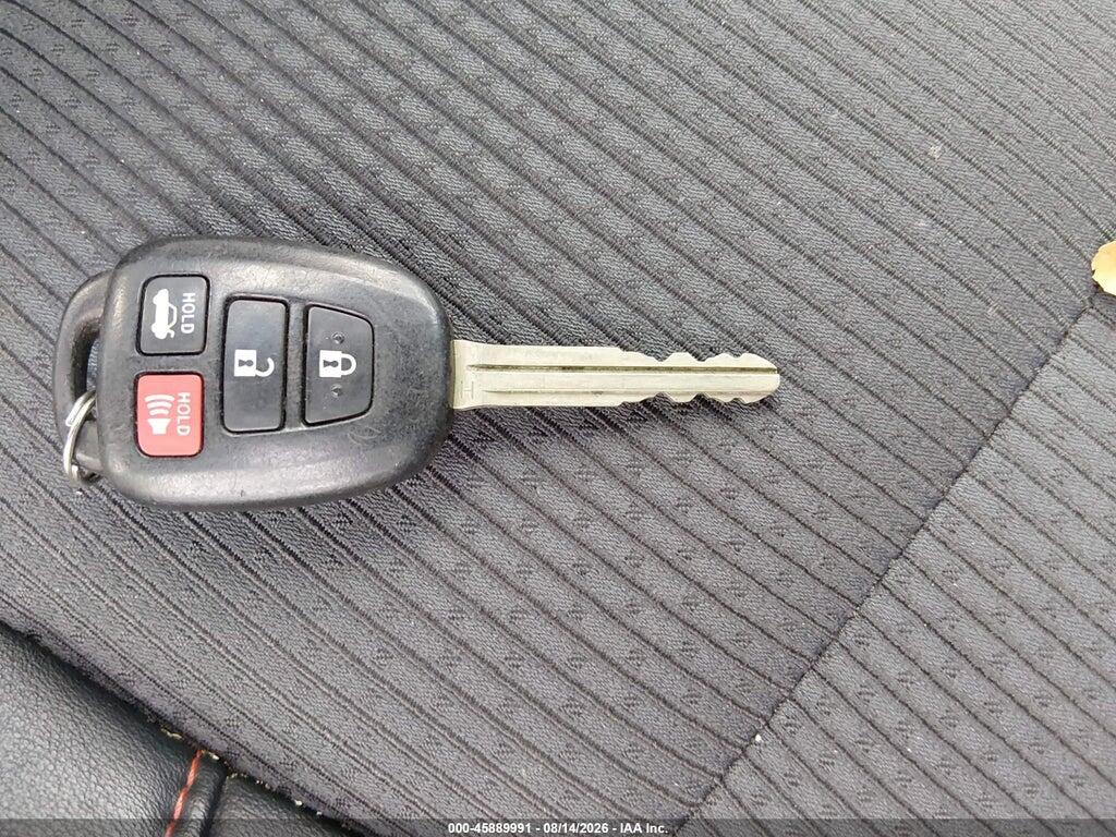 4T1BF1FK8GU183510 2016 TOYOTA CAMRY photo no. 11