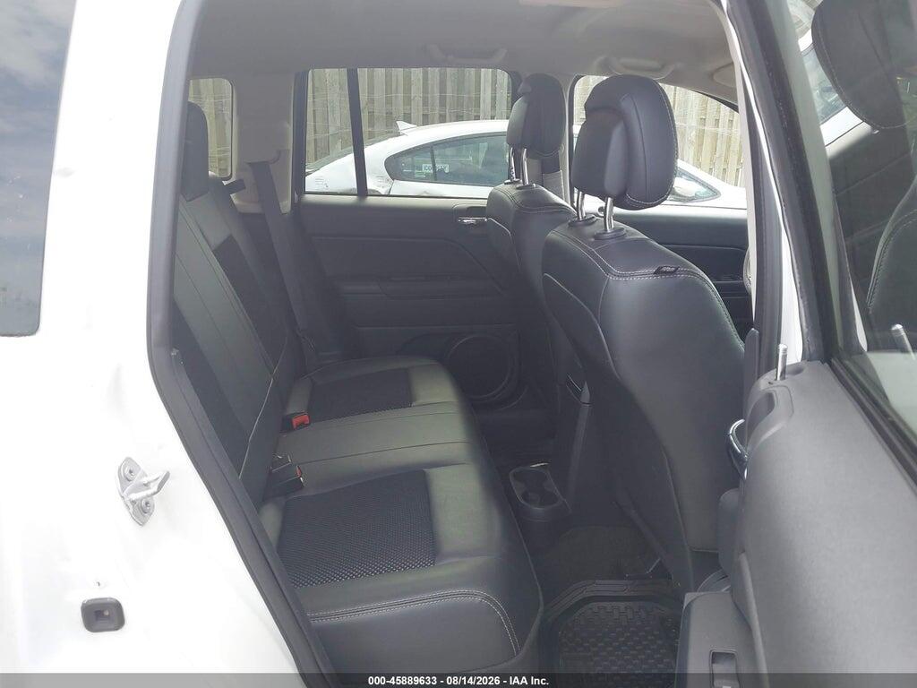 1C4NJCBA2GD785747 2016 JEEP COMPASS photo no. 8