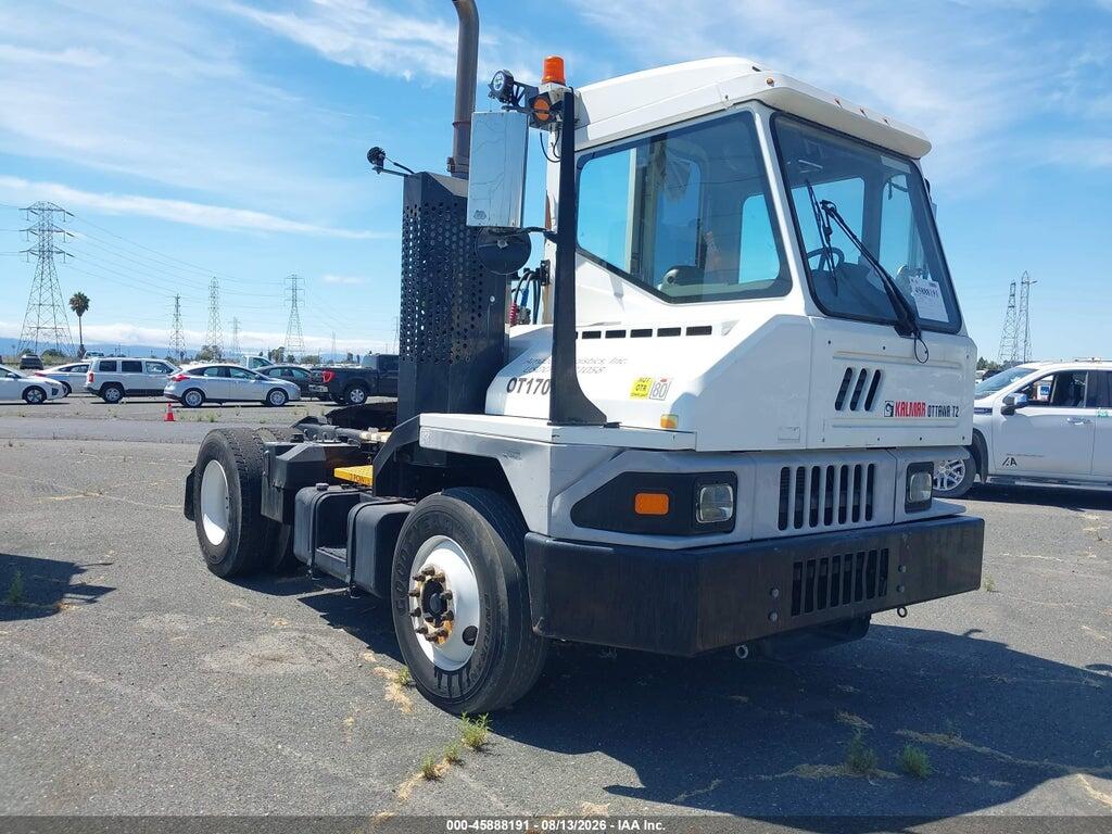 2017 KALMAR OTTAWA T2 11VJ813A3HA001100