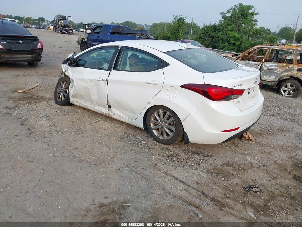 5NPDH4AE1GH729035 2016 HYUNDAI ELANTRA photo no. 3