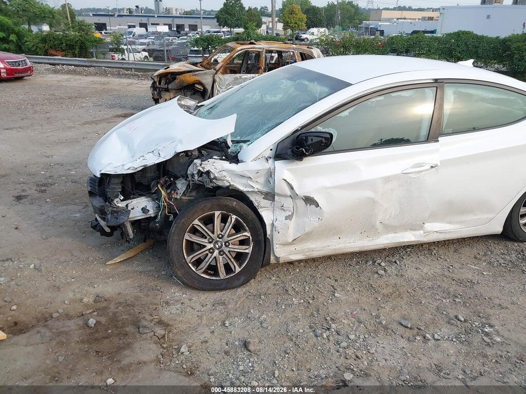 5NPDH4AE1GH729035 2016 HYUNDAI ELANTRA photo no. 6