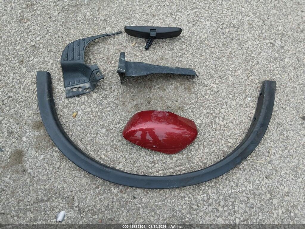 KNMAT2MV1GP717778 2016 NISSAN ROGUE photo no. 12