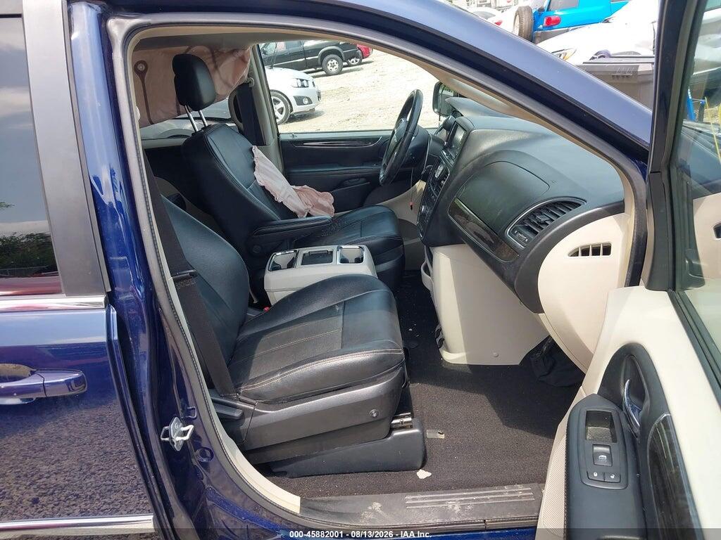 2C4RC1BG2GR173727 2016 CHRYSLER TOWN & COUNTRY photo no. 5