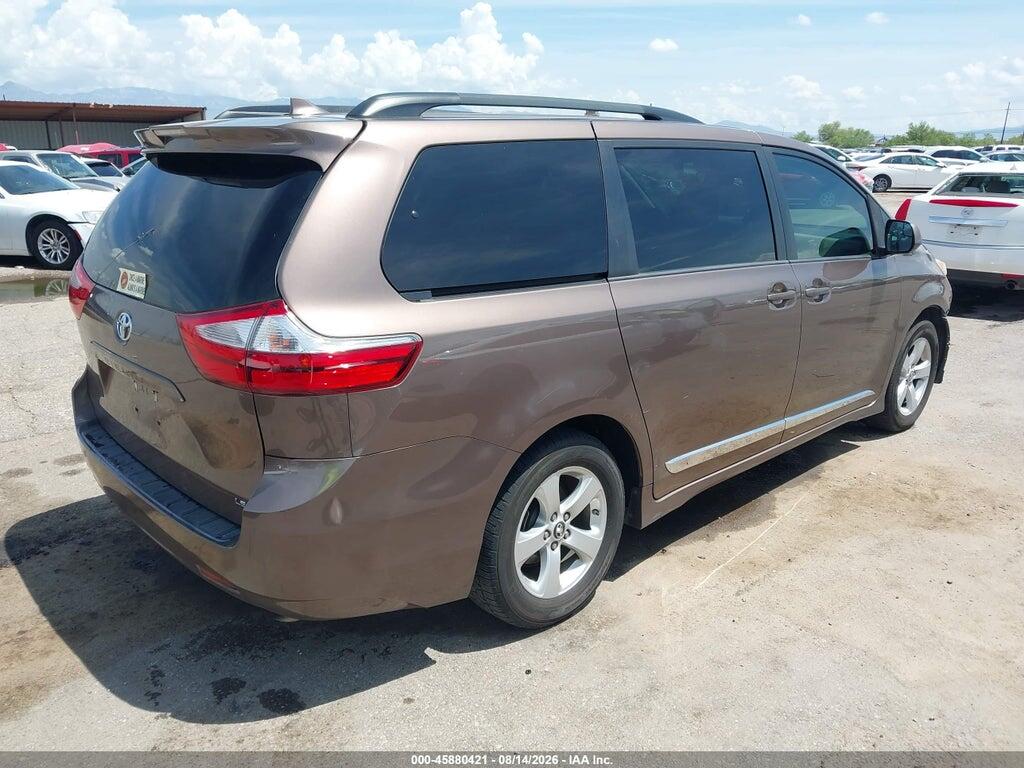 5TDKZ3DC3JS933295 2018 TOYOTA SIENNA photo no. 4