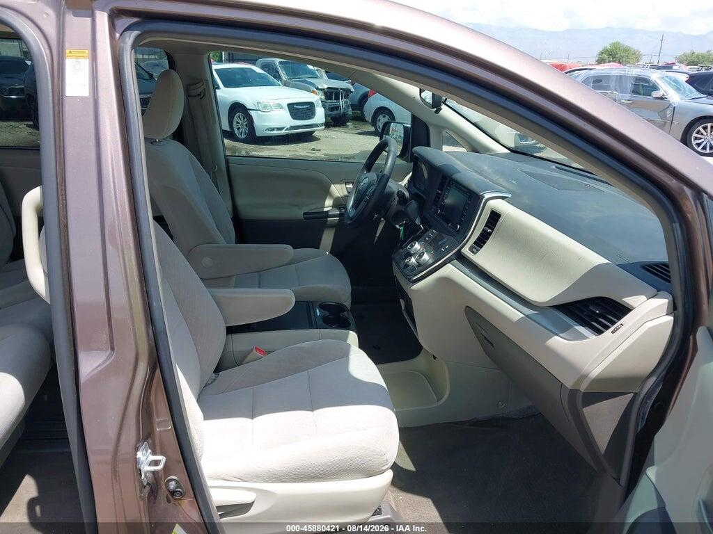 5TDKZ3DC3JS933295 2018 TOYOTA SIENNA photo no. 5