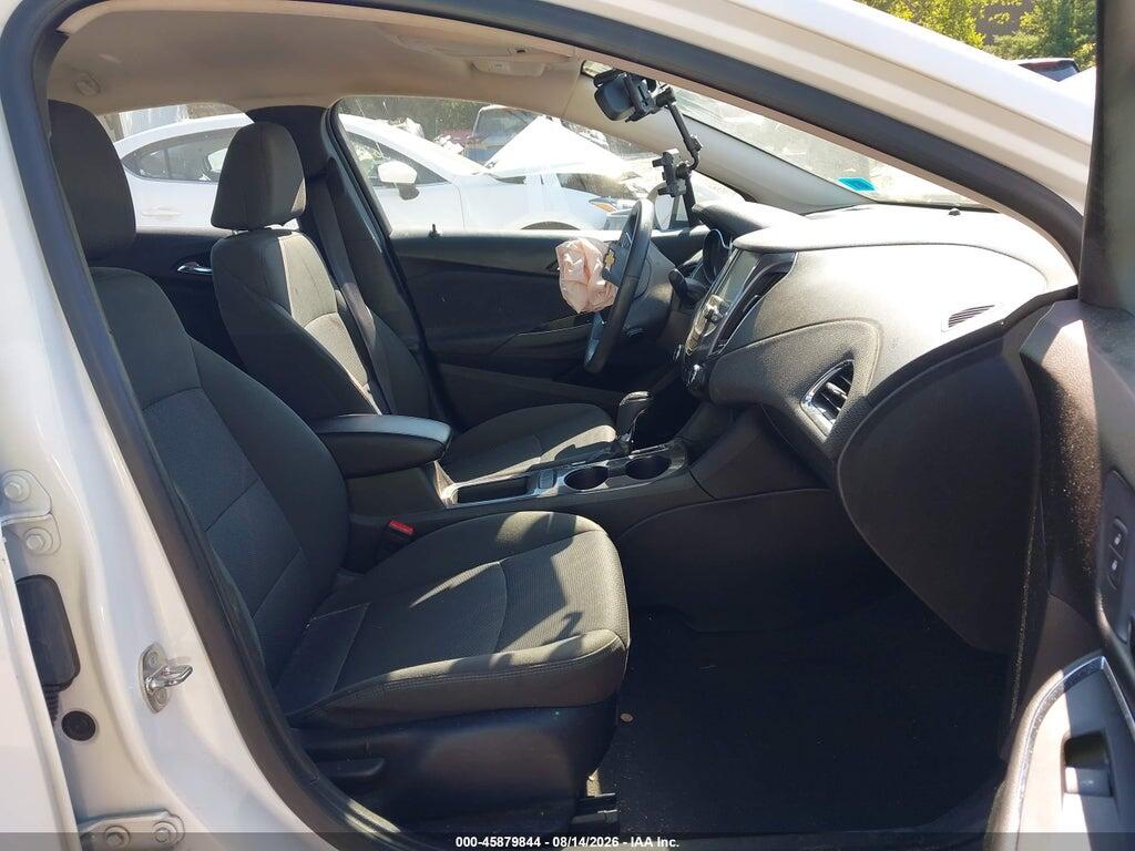 1G1BE5SM5J7102564 2018 CHEVROLET CRUZE photo no. 5