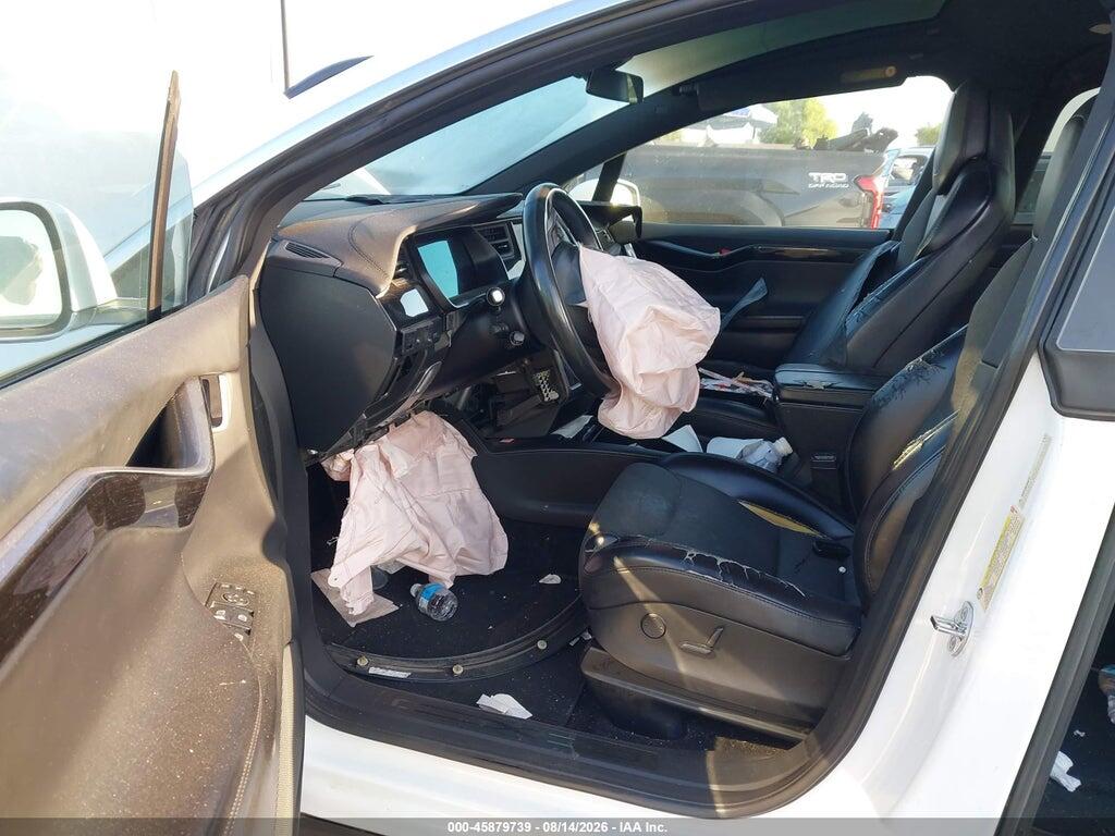 5YJXCAE20JF120938 2018 TESLA MODEL X photo no. 5