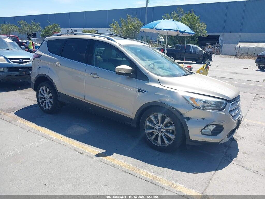 1FMCU0J99JUA57155 2018 FORD ESCAPE photo no. 1