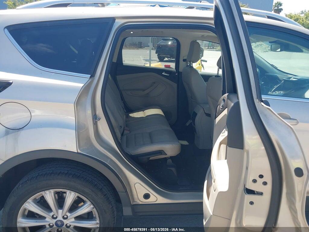 1FMCU0J99JUA57155 2018 FORD ESCAPE photo no. 8