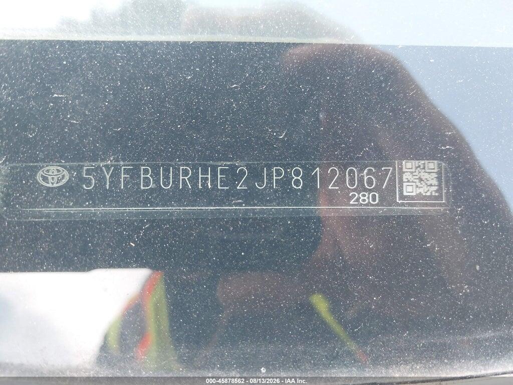 5YFBURHE2JP812067 2018 TOYOTA COROLLA photo no. 9