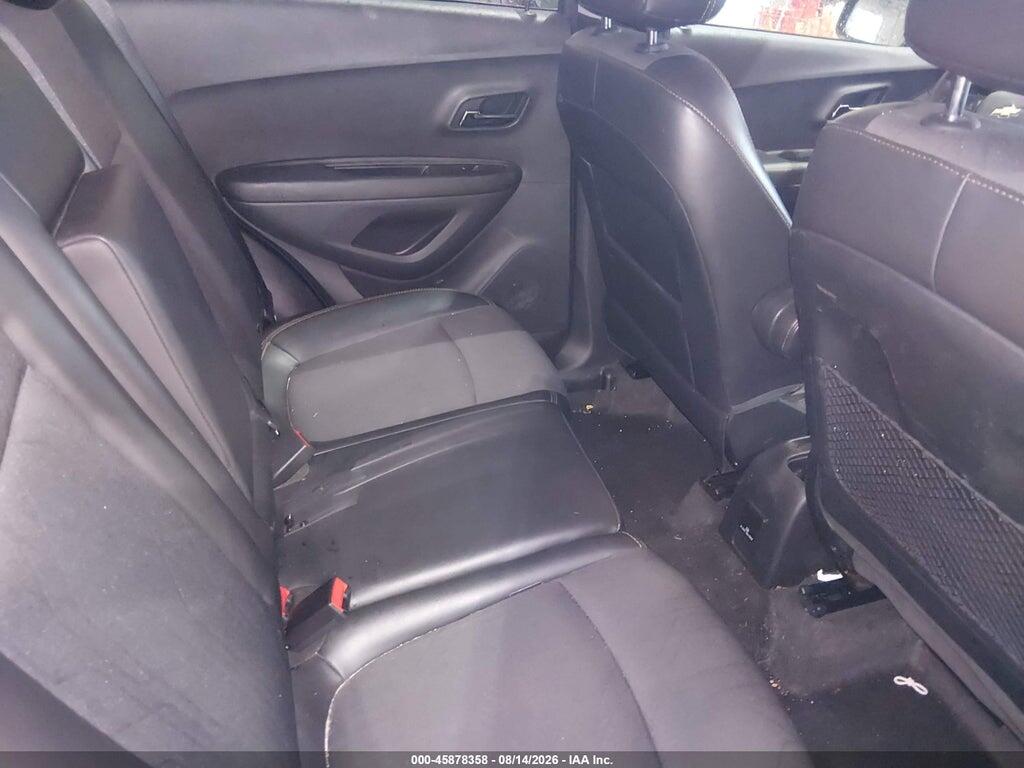 3GNCJLSB9JL239424 2018 CHEVROLET TRAX photo no. 8