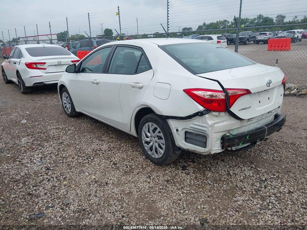 5YFBURHE4JP805475 2018 TOYOTA COROLLA photo no. 3