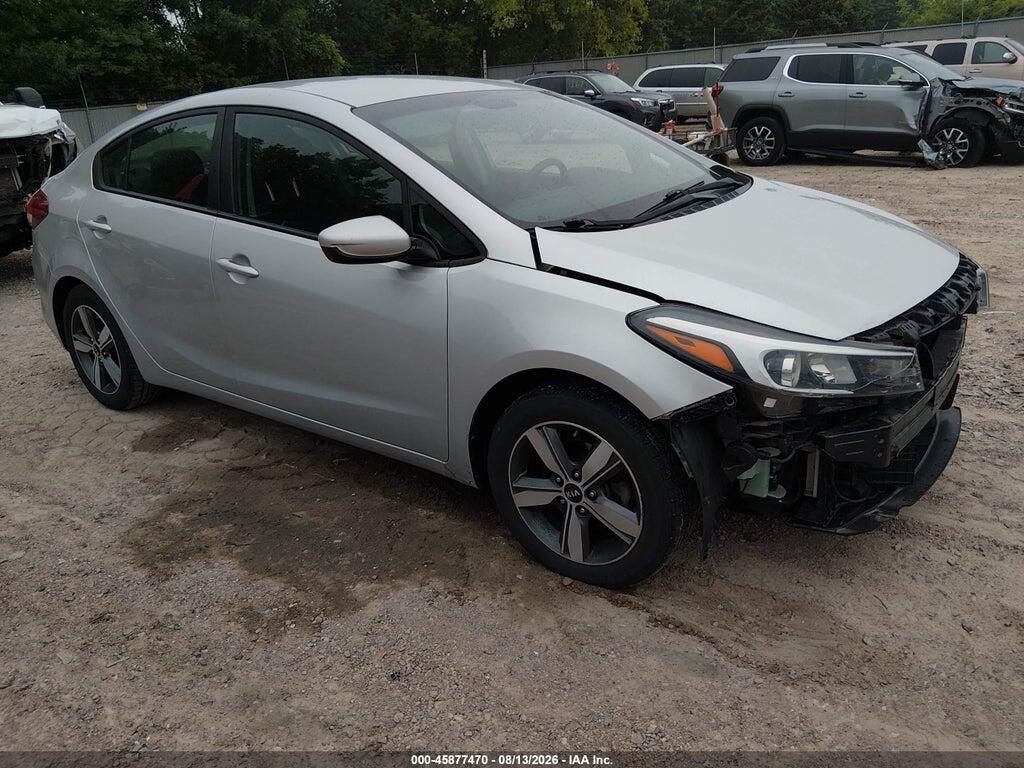3KPFL4A77JE179036 2018 KIA FORTE photo no. 1