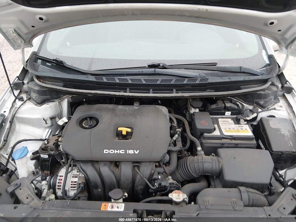 3KPFL4A77JE179036 2018 KIA FORTE photo no. 10