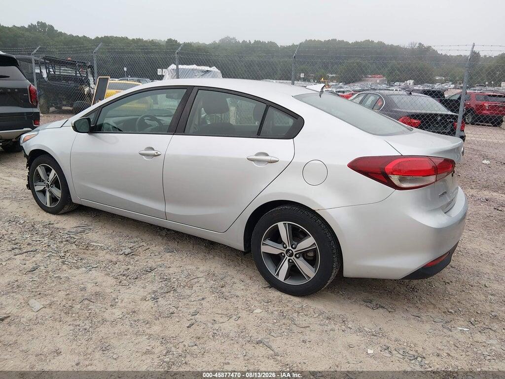 3KPFL4A77JE179036 2018 KIA FORTE photo no. 3