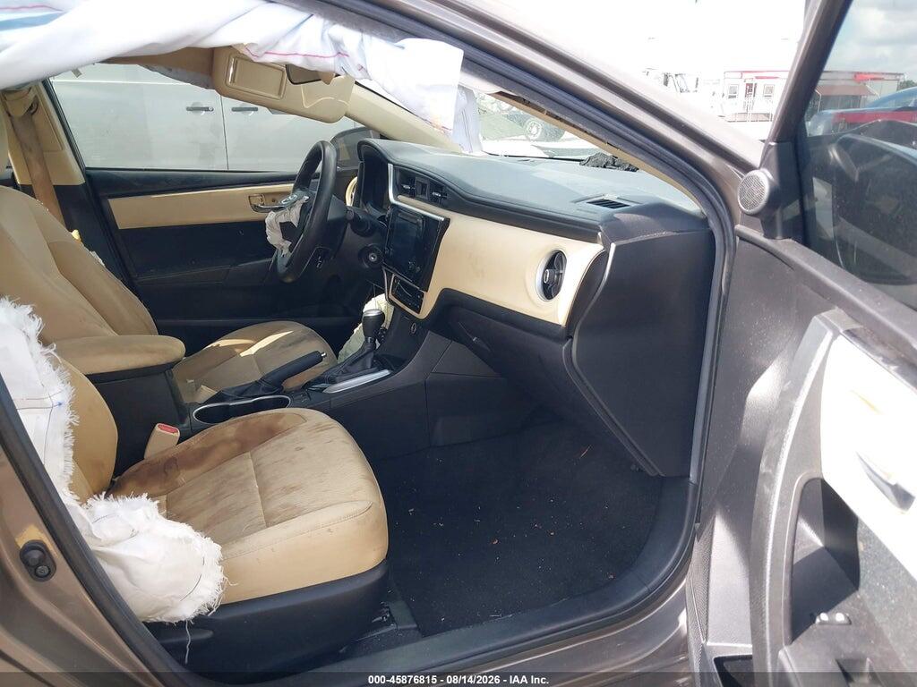 5YFBURHE9JP842697 2018 TOYOTA COROLLA photo no. 5