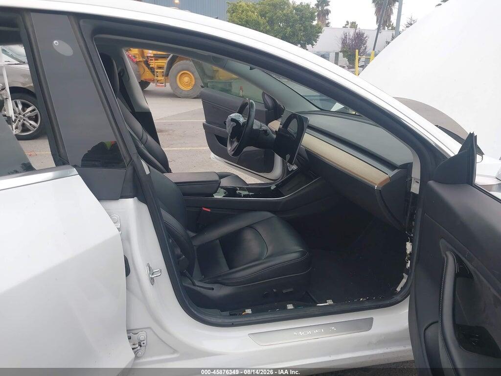 5YJ3E1EA7JF008332 2018 TESLA MODEL 3 photo no. 5