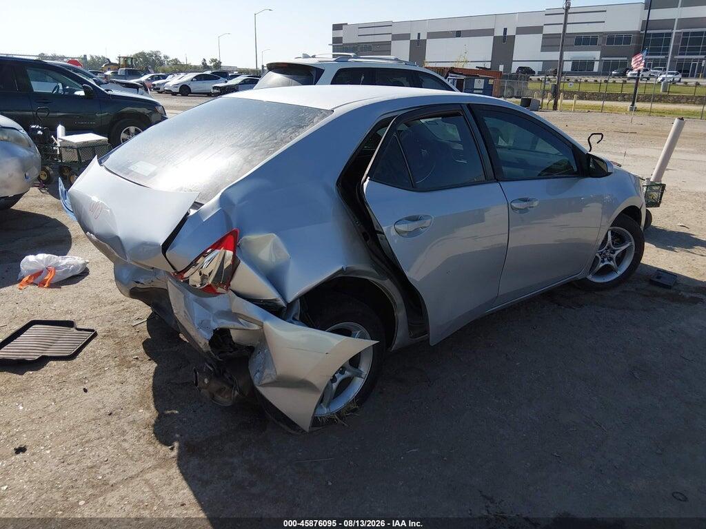 5YFBURHE9JP802295 2018 TOYOTA COROLLA photo no. 4