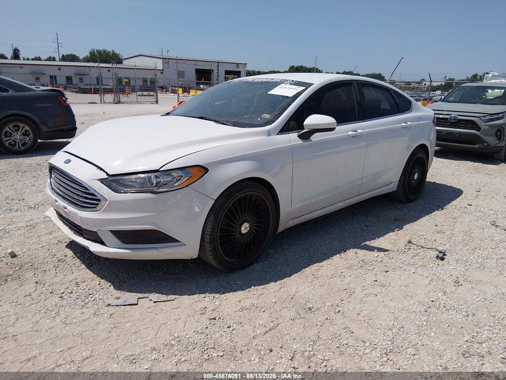 3FA6P0H70JR115776 2018 FORD FUSION photo no. 2