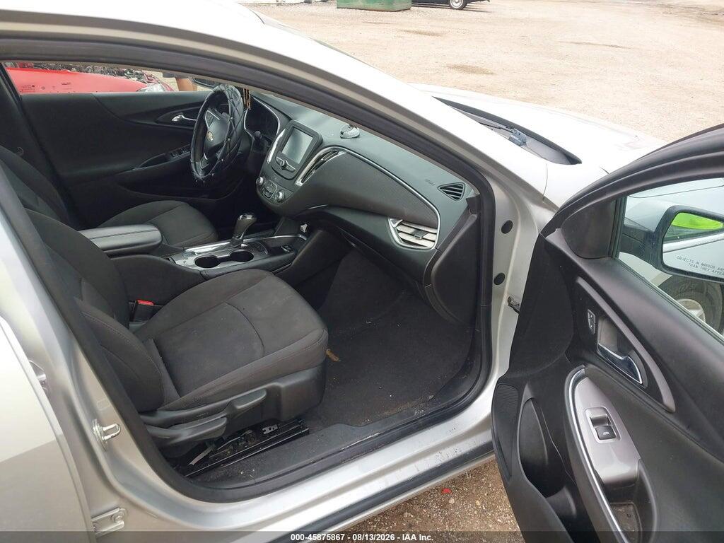 1G1ZD5ST8JF227055 2018 CHEVROLET MALIBU photo no. 5