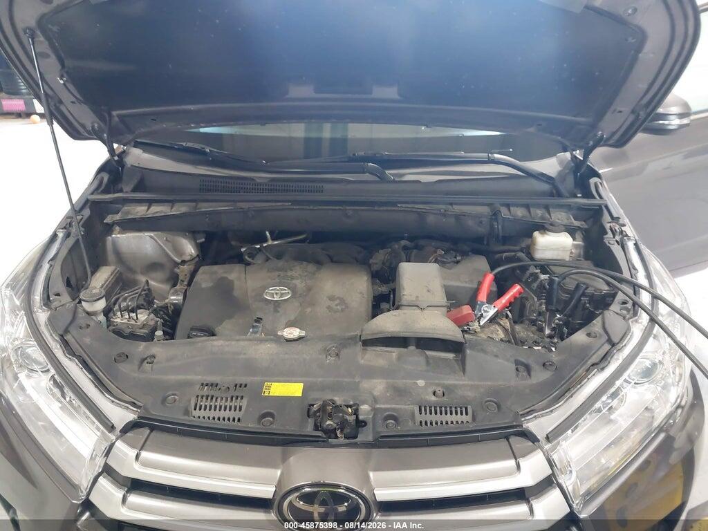 5TDBZRFH0JS814146 2018 TOYOTA HIGHLANDER photo no. 10