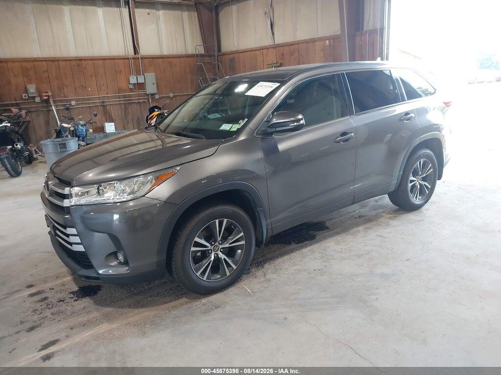 5TDBZRFH0JS814146 2018 TOYOTA HIGHLANDER photo no. 2
