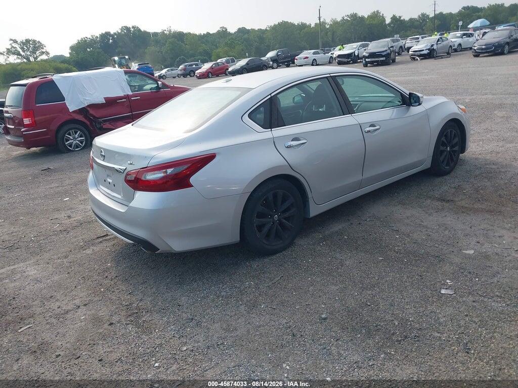 1N4AL3AP2JC136208 2018 NISSAN ALTIMA photo no. 4