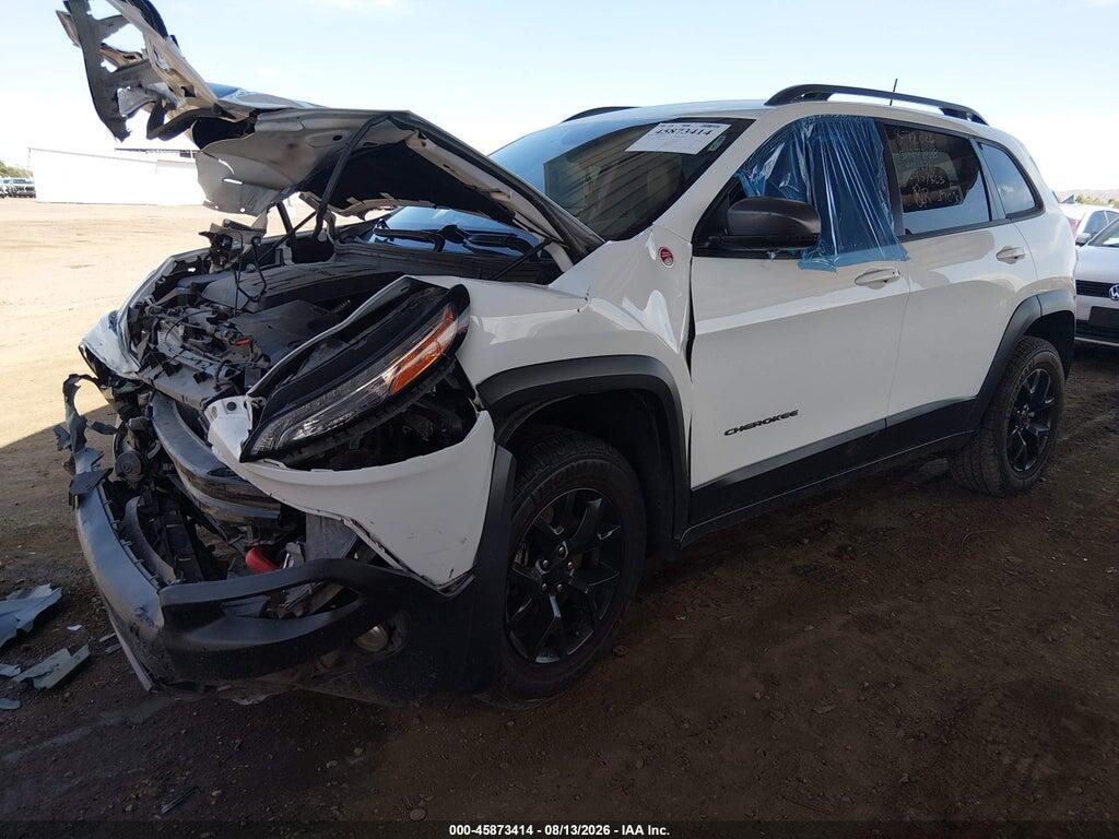 1C4PJMBX2JD608187 2018 JEEP CHEROKEE photo no. 2