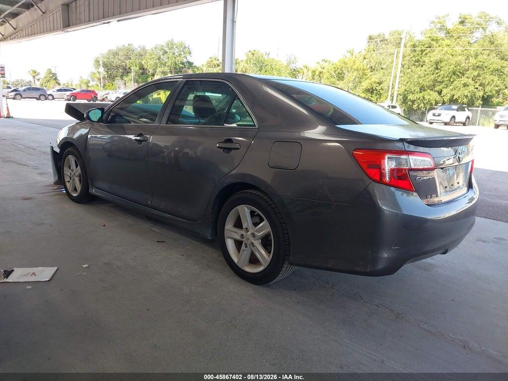 4T1BF1FK3EU811406 2014 TOYOTA CAMRY photo no. 3
