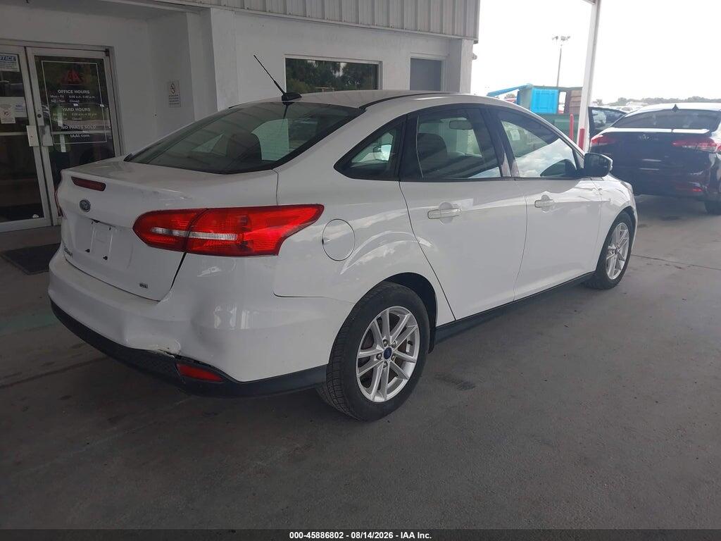 1FADP3F20HL246439 2017 FORD FOCUS photo no. 4