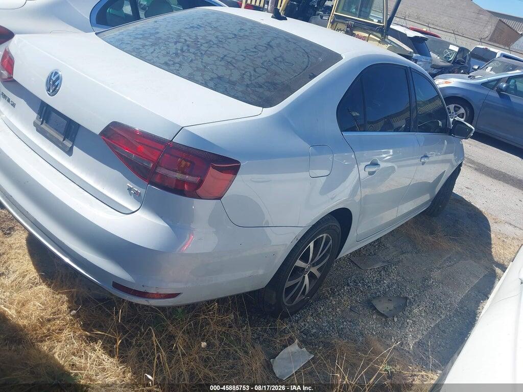 3VWDB7AJ0HM382242 2017 VOLKSWAGEN JETTA photo no. 4