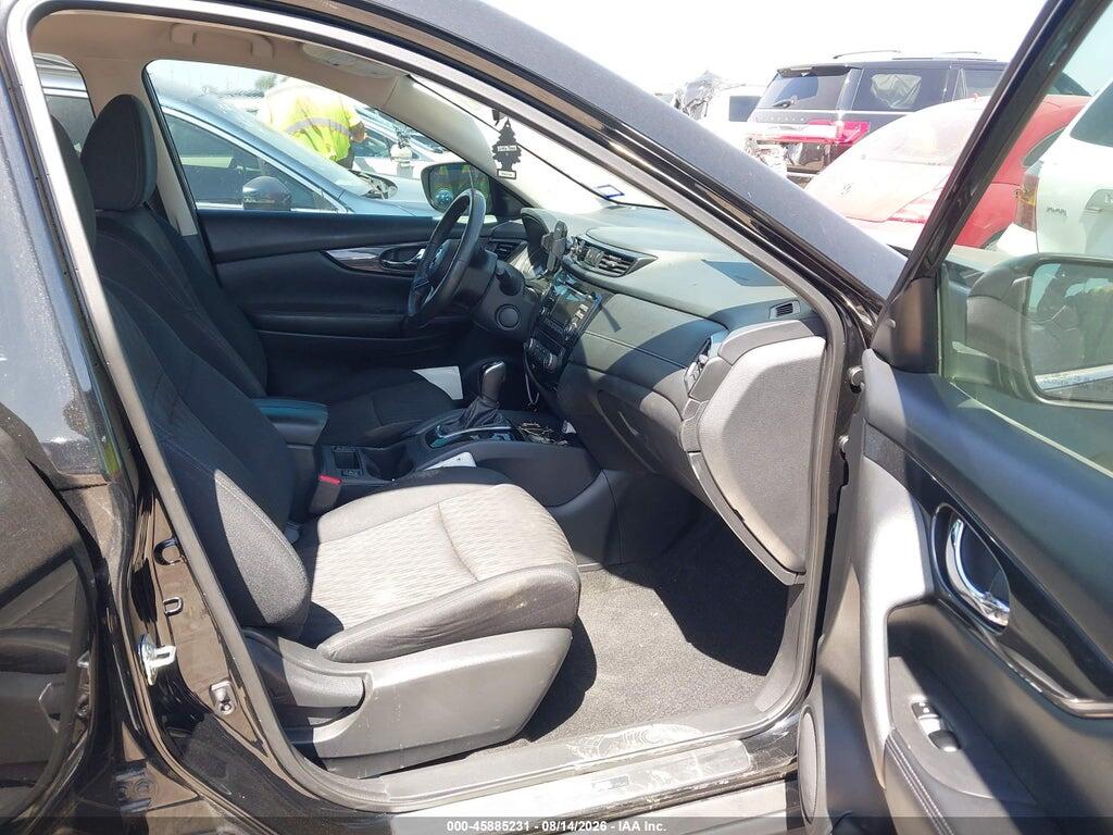 5N1AT2MT1HC866565 2017 NISSAN ROGUE photo no. 5