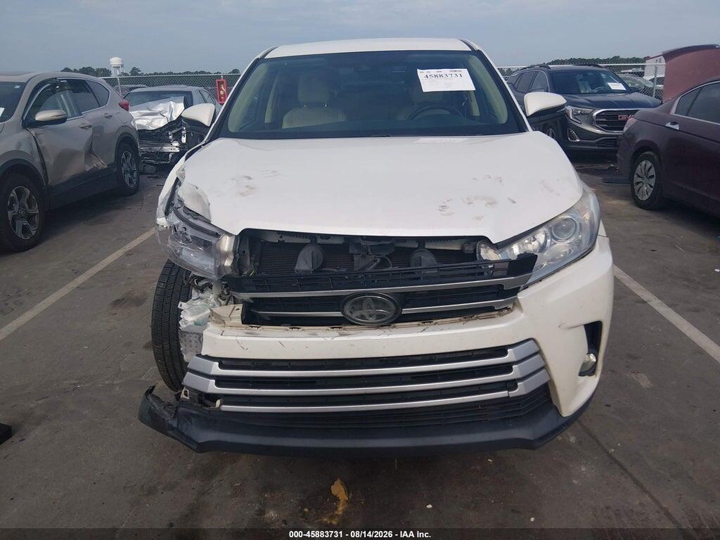 5TDZZRFH6HS208228 2017 TOYOTA HIGHLANDER photo no. 12