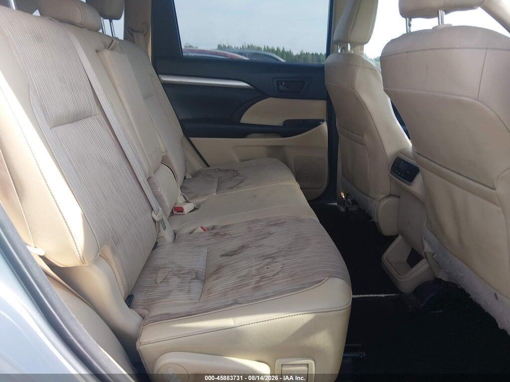 5TDZZRFH6HS208228 2017 TOYOTA HIGHLANDER photo no. 8