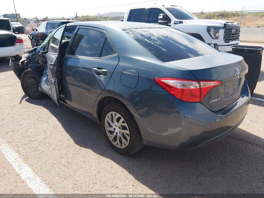 2T1BURHE8HC882022 2017 TOYOTA COROLLA photo no. 3