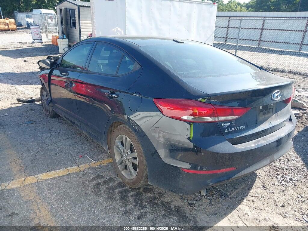 5NPD84LF4HH066261 2017 HYUNDAI ELANTRA photo no. 3