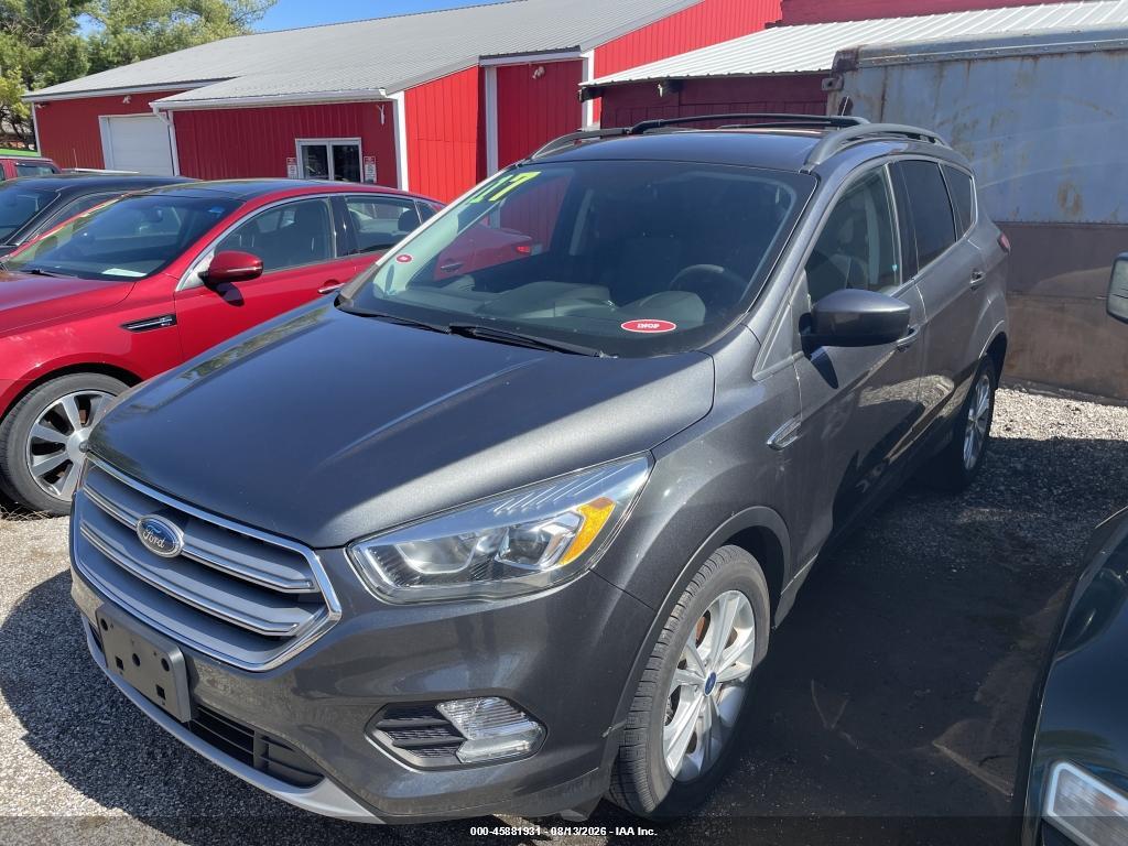 1FMCU0GD7HUC08158 2017 FORD ESCAPE photo no. 2